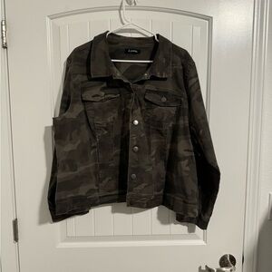 D jeans camo jean jacket stretchy size 3x NWT